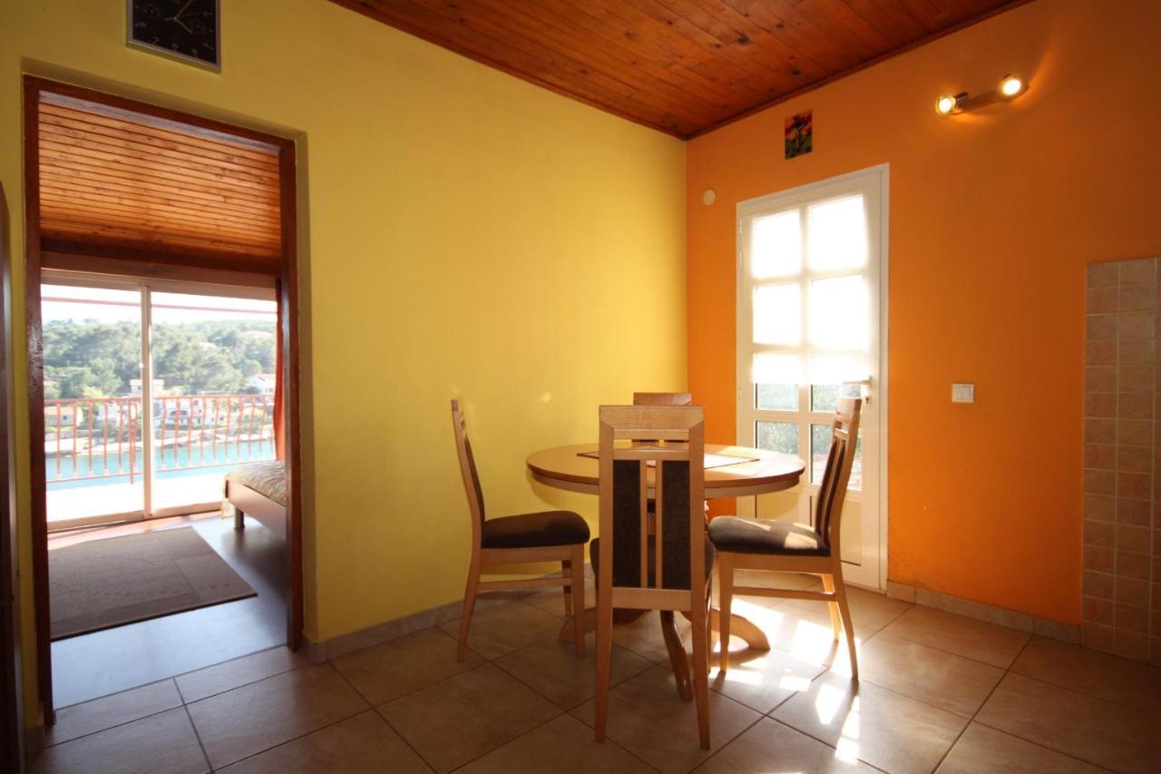 Apartments By The Sea Basina, Hvar - 8749 Vrbanj エクステリア 写真